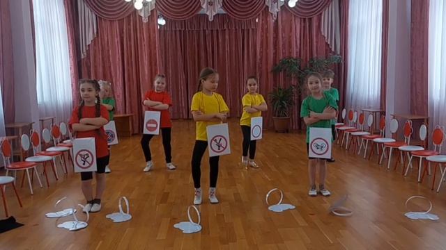 ДОШКОЛЯТА УЧАТ ПДД
