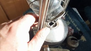 Керосиновая лампа Летучая мышь