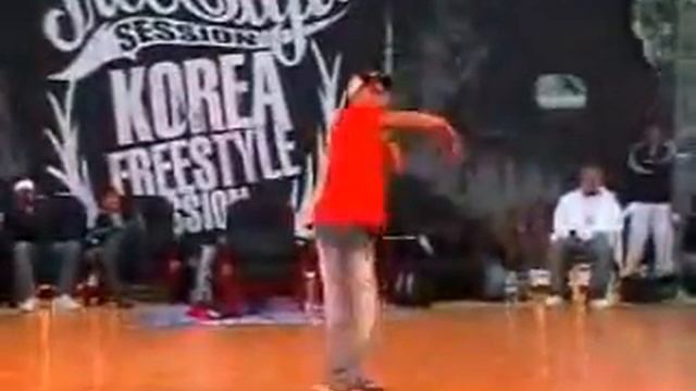 Salah Freestyle Popping