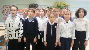 СВО"Солдаты воюют, солдаты рисуют" (сл. и муз. Татьяны Назаренко-Матвеевой). Ученики 4 В класса ОЛГ