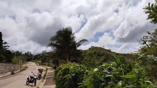 pumasok sa loob ng Pililla Windmill at lumabas sa Sampaloc Tanay. смотреть онлайн