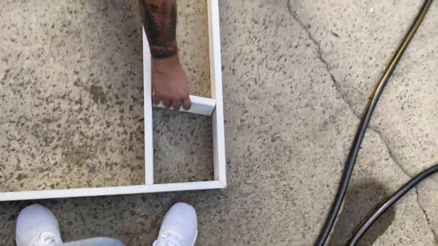 House Project - The Mug Shelf смотреть онлайн