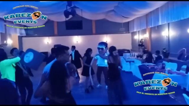 Botella Gigante con Kabezon Events смотреть онлайн