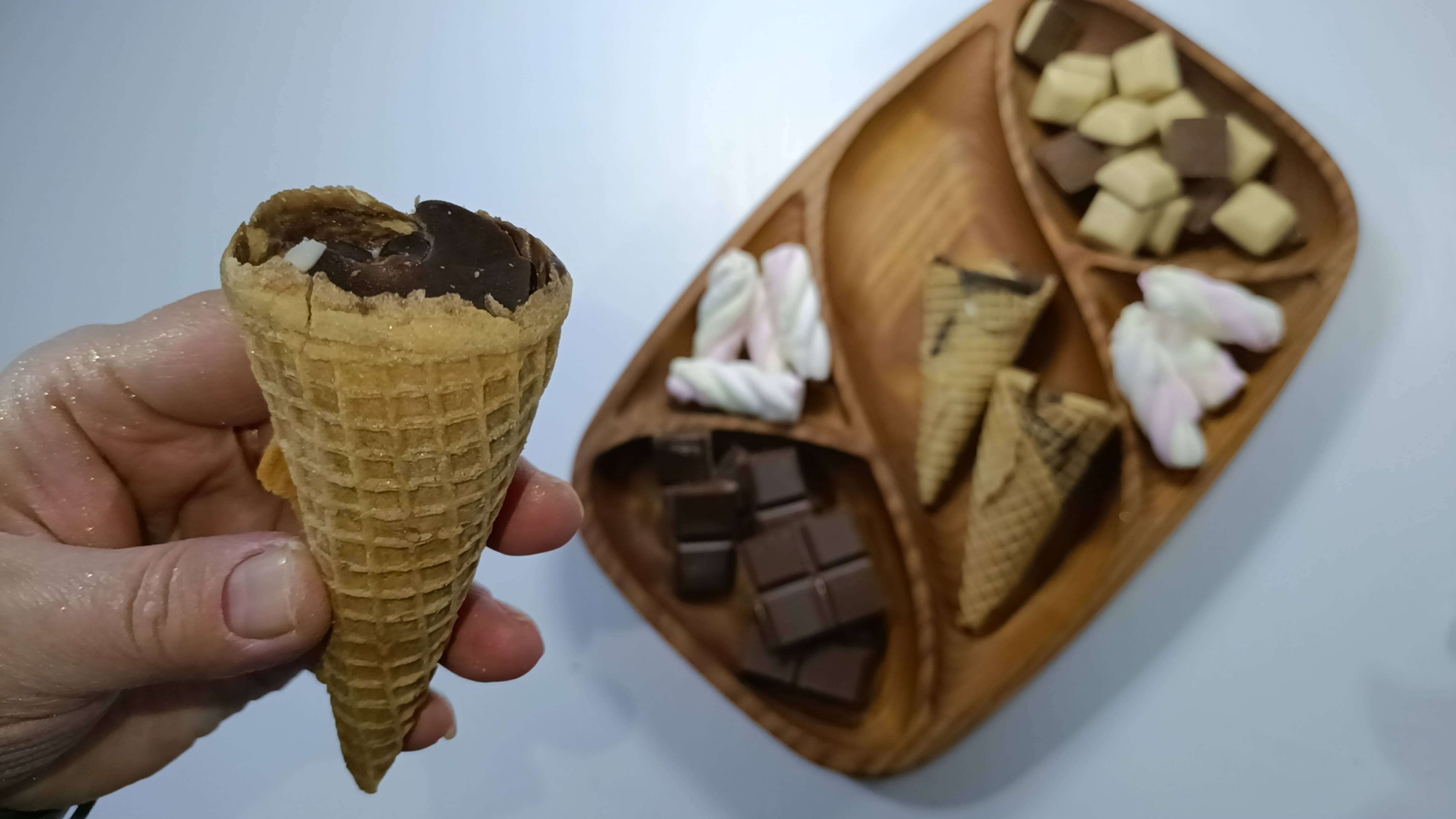 АСМР Шоколадный 🍰🍩🍫 приятные звуки АСМР РАСПАКОВКА шоколада и конфет распаковка АСМР для вас 🤗 смотреть онлайн