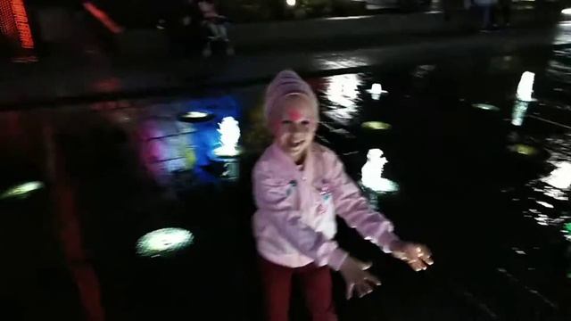 Машины прогулки./ Masha walks. смотреть онлайн