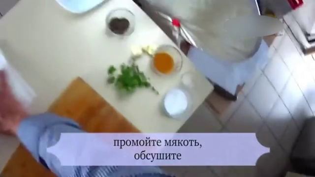 Салат из кальмаров с луковой заправкой