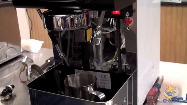 How to Adjust the Brew Pressure on an Expobar espresso machine смотреть онлайн