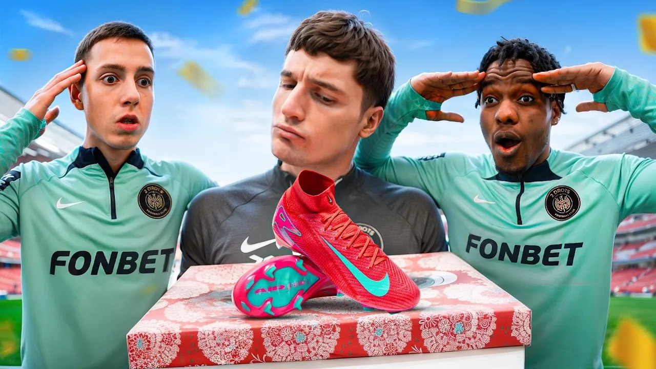 ЗАБЕЙ ГОЛ И ПОЛУЧИ ЛЮБЫЕ БУТСЫ!