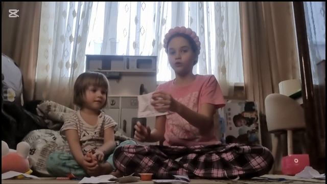 распаковка сюрпризов.