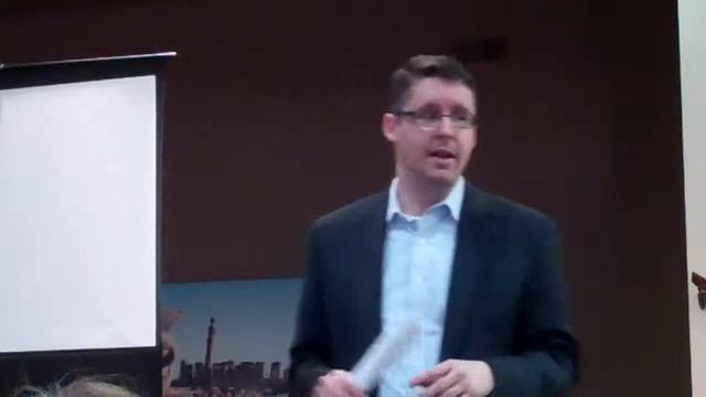 GM's Roundtable - City Librarian John Szabo смотреть онлайн