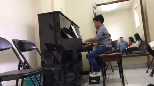 Benedict “Ben” Tobing (putraku) dengan Piano @Kelas Sekolah YPM смотреть онлайн