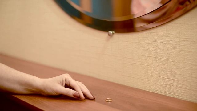 ПОЛОЖИЛА КОЛЬЦО Футаж смотреть онлайн