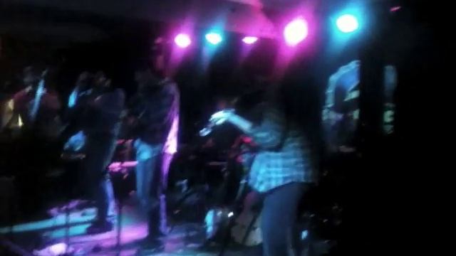 Hot Day At The Zoo | Old Mill смотреть онлайн