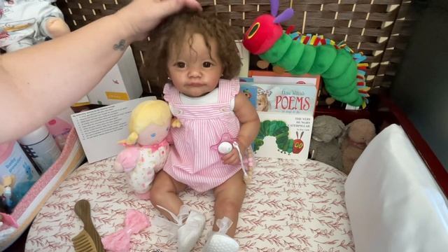 #ONWEDNESDAYSWEWEARPINK Evie (Tobiah by LLE) Wears Pink AND I answer a tag “My Collecting Journey. смотреть онлайн