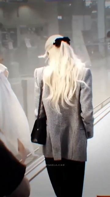 KEMEWAHAN Saint Laurent смотреть онлайн