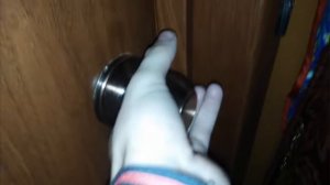 Атозвук дома ,один сабвуфер ломает двери