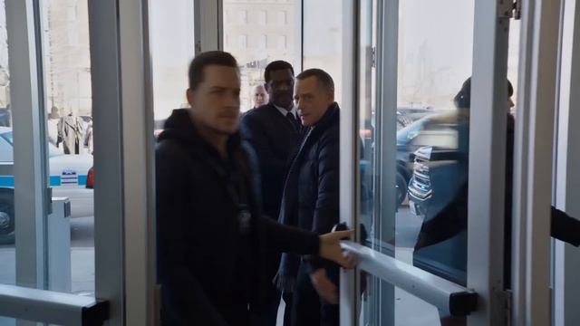 Chicago P.D. And Fire Dept. Team Up To Catch Serial Bomber | Chicago Fire смотреть онлайн