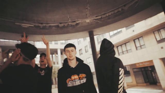 MOHITO - CALABRIA (Videoclip Oficial) смотреть онлайн