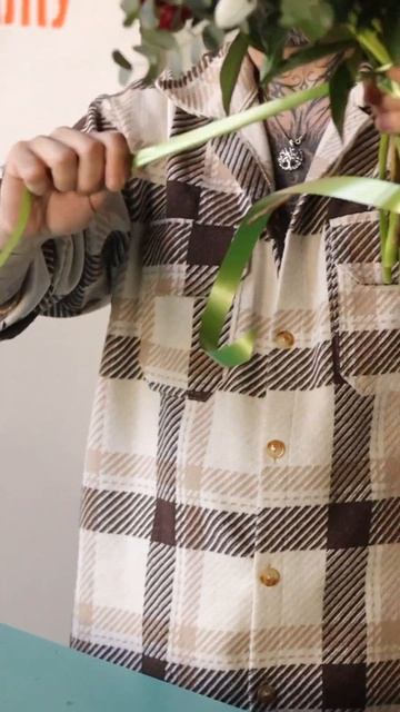 Букет с пионами разных цветов. смотреть онлайн