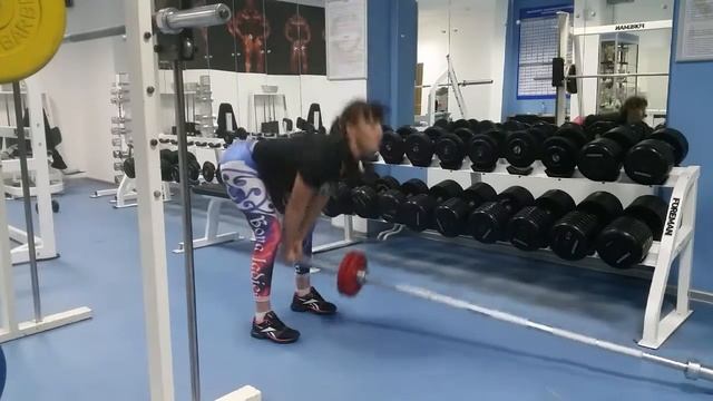 Качаем орех. Прокачиваем попу. смотреть онлайн