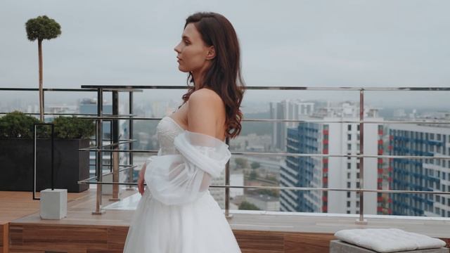 Queen Dress 2021-2019 | Sunshine Collection | Свадебное платье | Wedding Dress 18+ смотреть онлайн