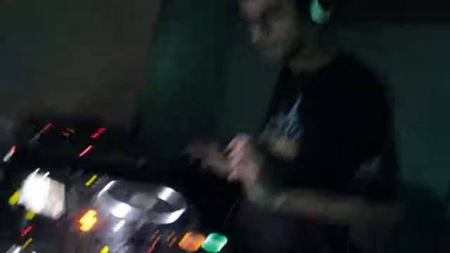 Illegal Alien Live in Hyderabad смотреть онлайн