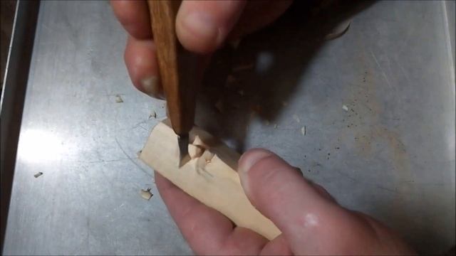 Лицо из бруска липы \ Cut out the face from the linden block. Carving lesson. смотреть онлайн