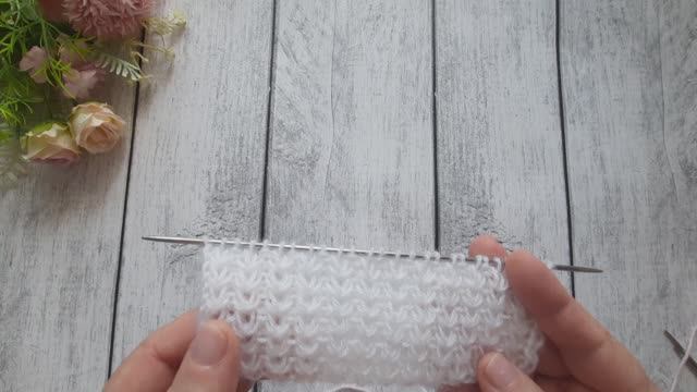 Потрясающий узор из тонкой пряжи..