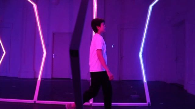 AURA | JEROEN MEIJER смотреть онлайн