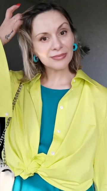 Рубашка цвета Лайма, с чем носить? #shorts смотреть онлайн