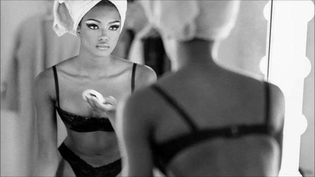 Stevie Stone - Cypher (Izzamuzzic Remix) смотреть онлайн