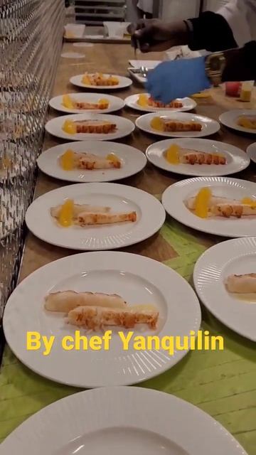 lobster salad with lemon 🍋 Meyer vinaigrette. #chefyanquilin смотреть онлайн