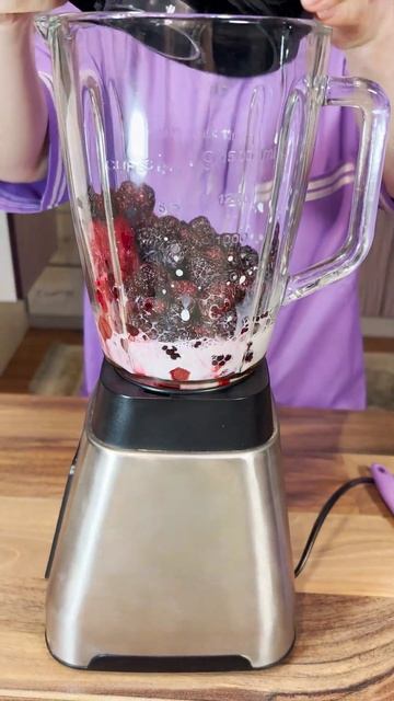 BLACK BERRY SHAKE |HOW DO BLACK BERRY SHAKE IN 1 MINUTES | #shorts #shortsvideo #blackberry #shake смотреть онлайн