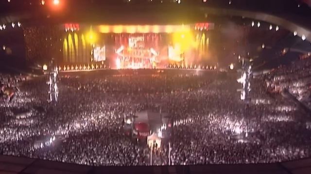 *RIP* Tina Turner - Proud Mary (Live 2000) смотреть онлайн