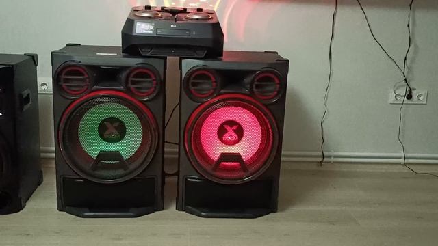 LG XBOOM CK99 5000Watt & LG XBOOM CM9960 4800Watt смотреть онлайн