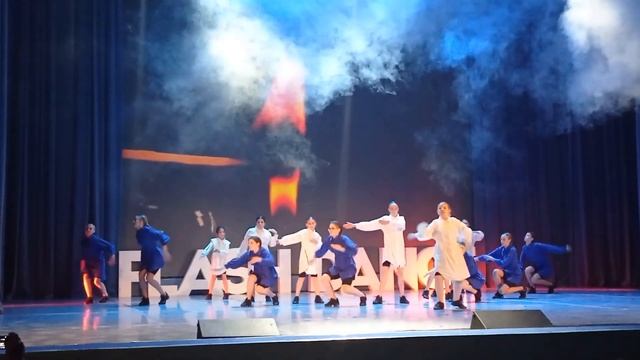 Flash Dance - не перегори! смотреть онлайн