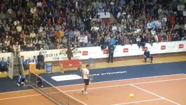 Djokovic and Troicki playing football (Banja Luka) смотреть онлайн
