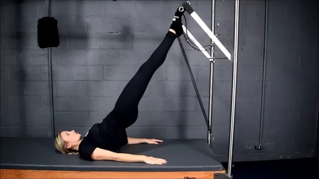 Cadillac Kauffer Pilates - Praticidade смотреть онлайн