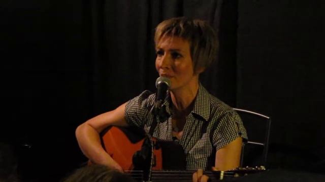 MVI_1330_Елена Касьян_Кто-то смотрит пристально смотреть онлайн