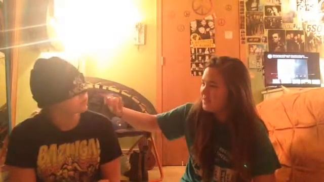 What's in my mouth challenge 👅 | Grace Bender смотреть онлайн