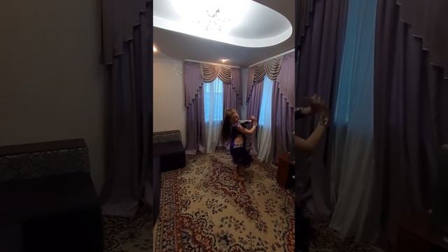 Команец София, начинающие ювеналы табла соло "Весна з Альянсом" смотреть онлайн