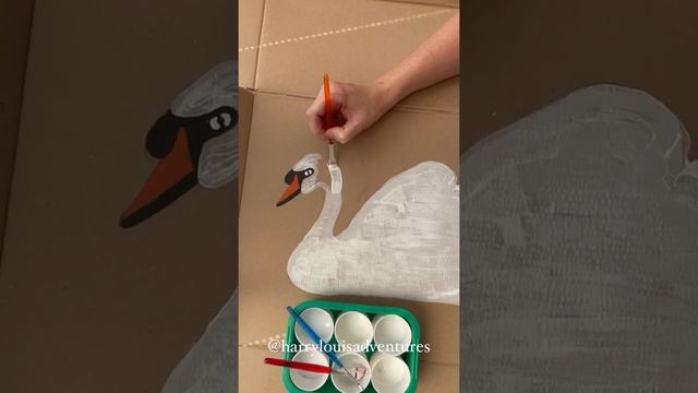 How to make a Swan using Cardboard and Feathers смотреть онлайн