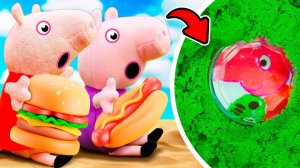 Пеппа готовит угощение для инопланетян!  Игрушки для детей и видео для малышей