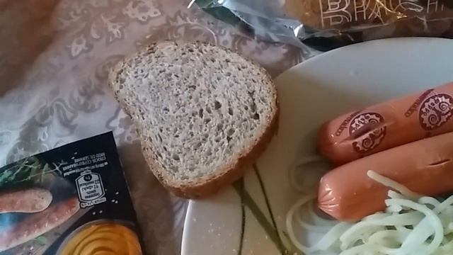 Макарошки с сосисочками Любят и дети! смотреть онлайн