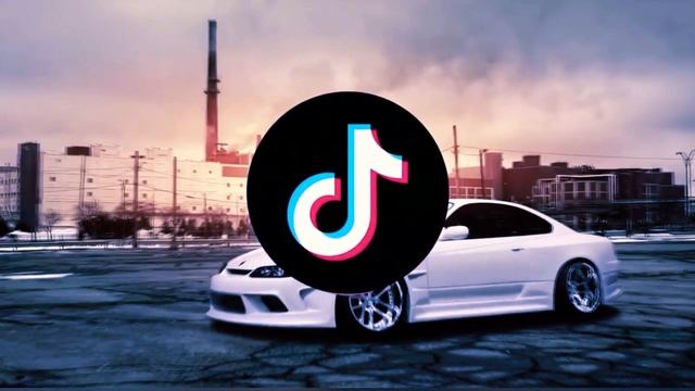 Crystal Моёт X Тлеет (REMIX) смотреть онлайн
