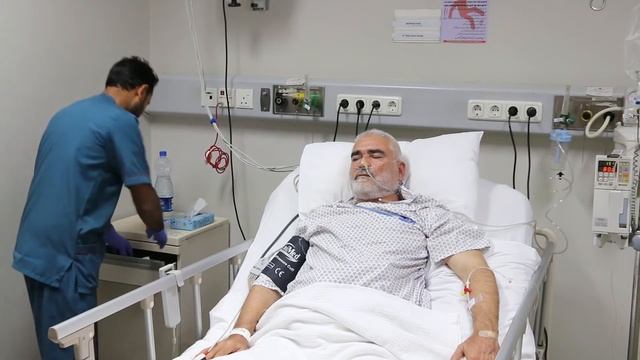 Procedure of NG Feed (Nasogastric Tube Feeding and Positioning) by Nasir Ali Assistant Head Nurse смотреть онлайн