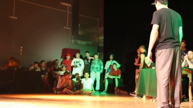 Poppin Night Battle 2013: Torki Poppin Vs Salah Effect смотреть онлайн