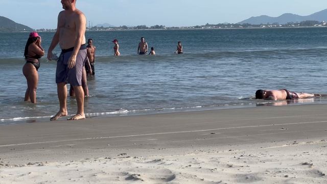 Спокойствие и тишина на пляжах Бразилии смотреть онлайн