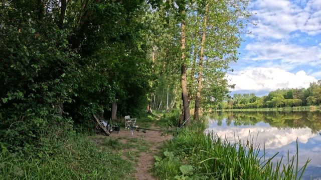 ПСИХАНУЛИ та й лишились на нічну РИБОЛОВЛЮ. Перепробували багато снастей!!! смотреть онлайн