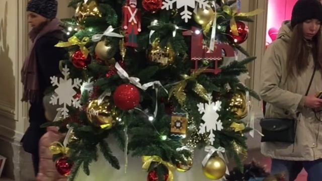 Ёлки ГУМа смотреть онлайн